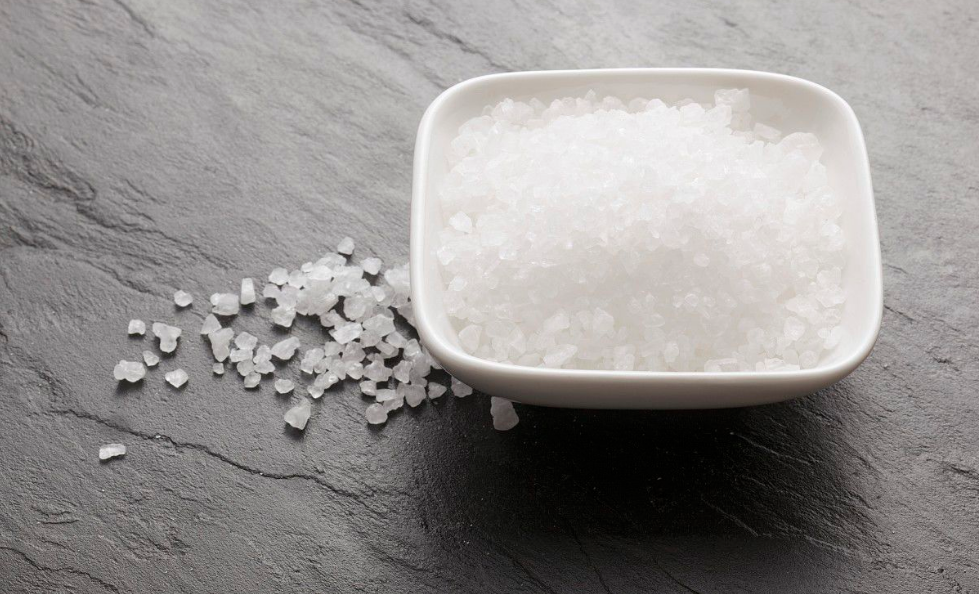 四年級上冊科學(xué)實(shí)驗(yàn)之觀察食鹽在水中的溶解情況