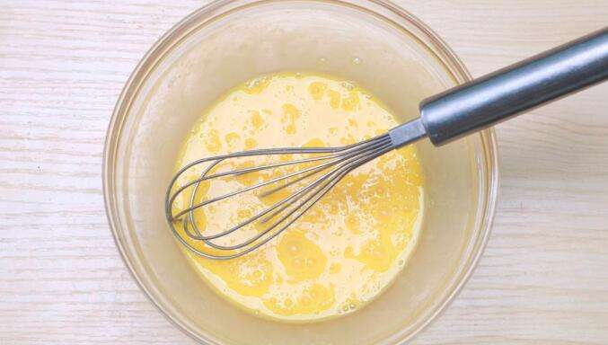 烘焙興趣班打蛋